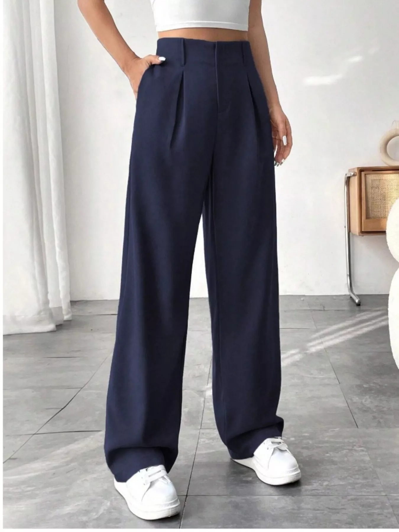 Wide Leg Pleated Pants - Image 23