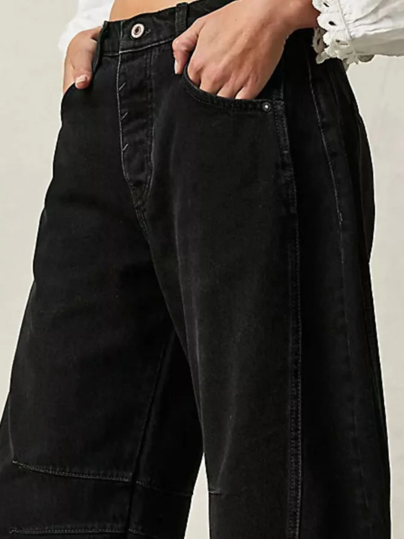 Wide Leg Relaxed Fit Jeans - Image 9
