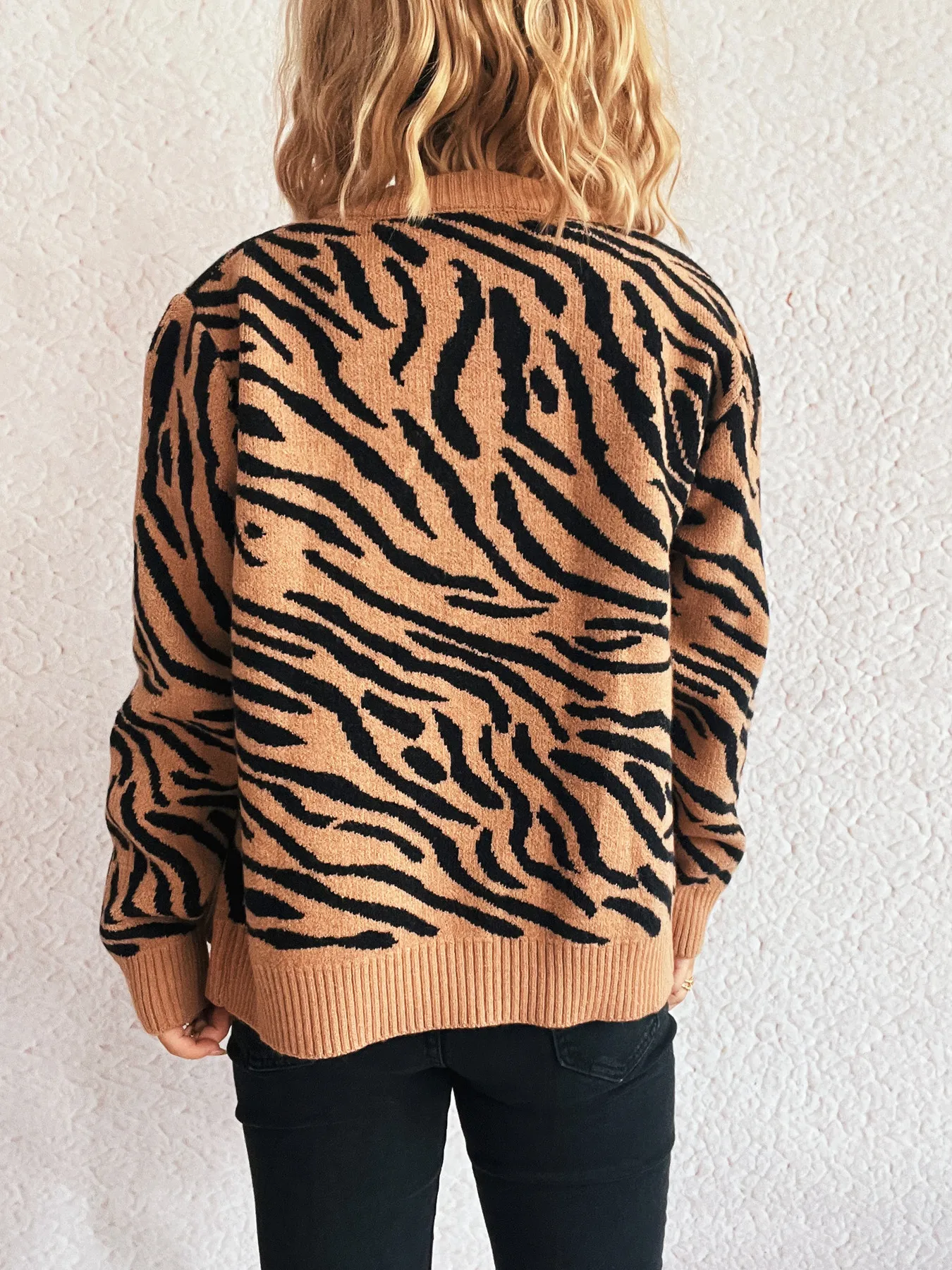Zebra Print Zip Up Cardigan - Image 23